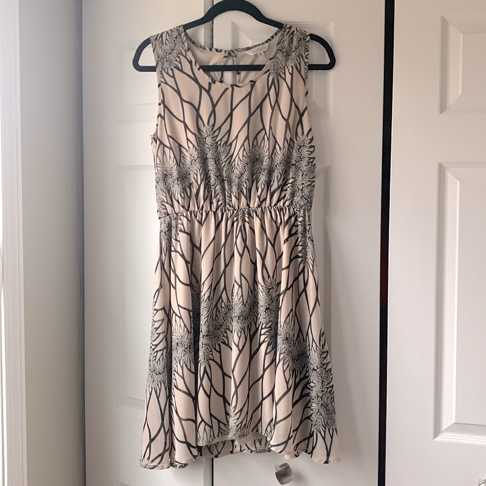 Charming Charlie Cream/Black Dress M